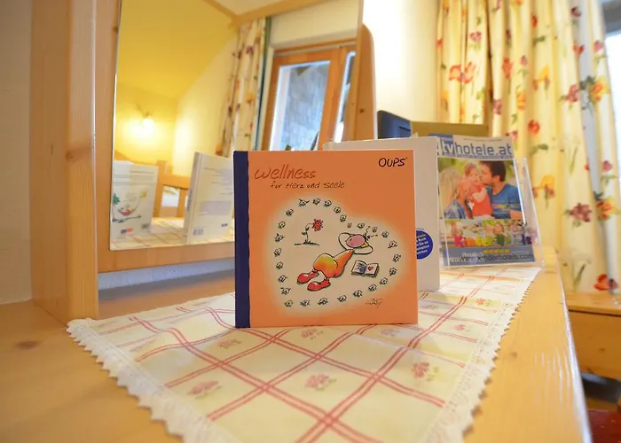 Hotel Kreuzwirt Weissensee